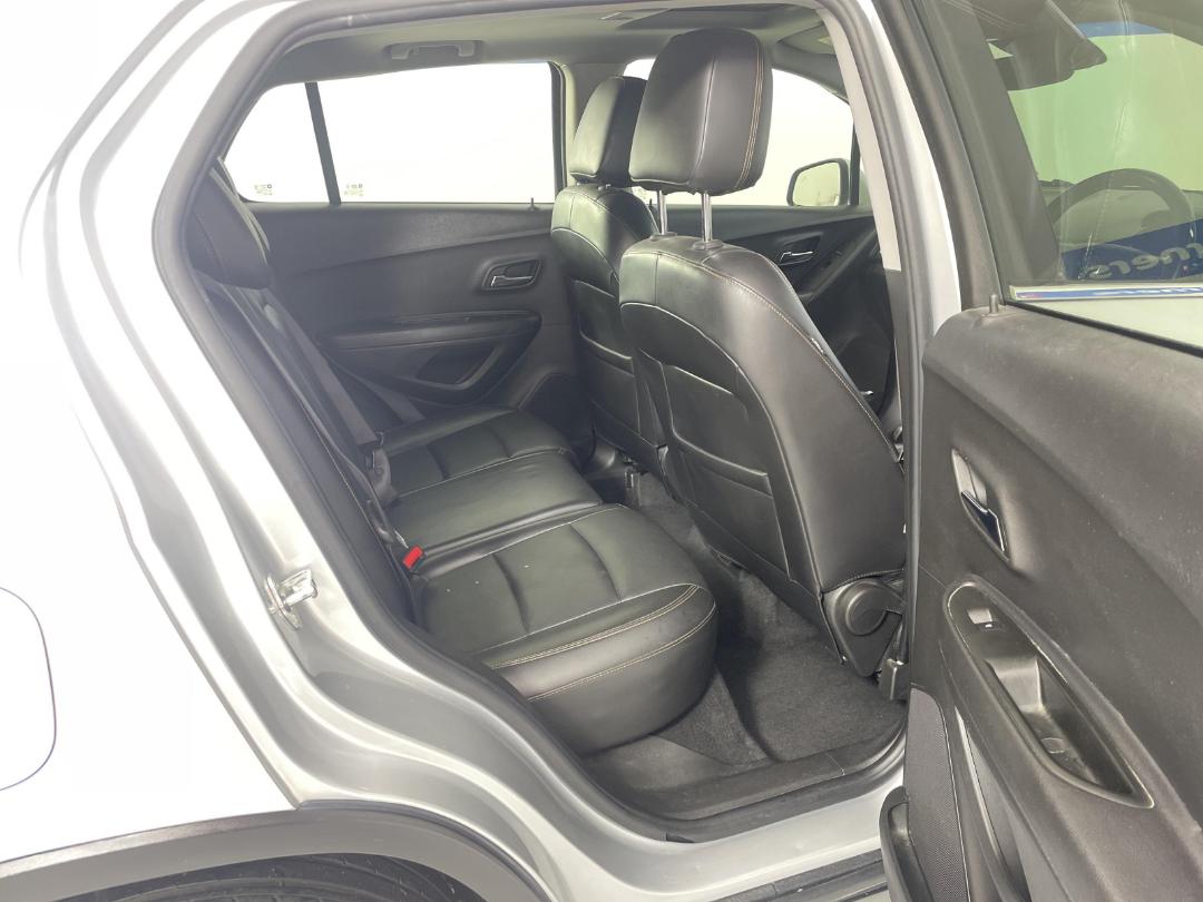 Photo '20' of Holden Trax