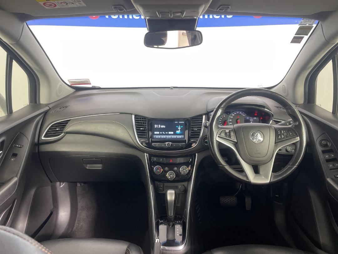 Photo '17' of Holden Trax