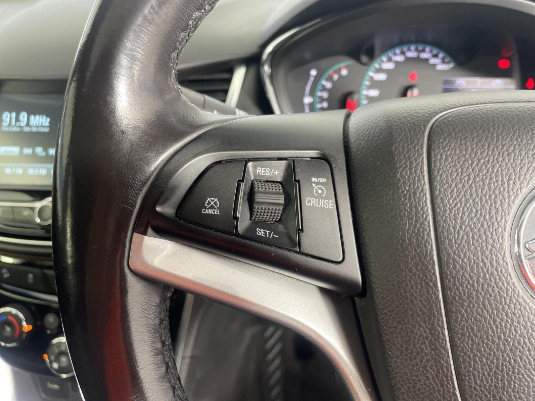 Photo '25' of Holden Trax