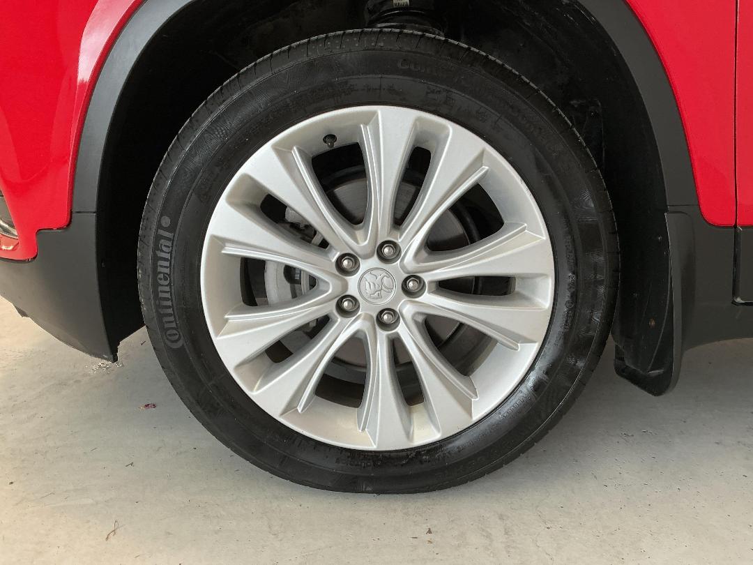 Photo '10' of Holden Trax