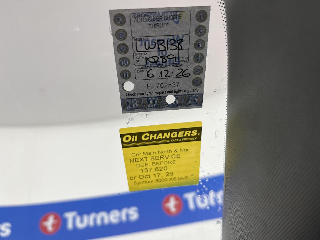 Photo '26' of Holden Trax Photo '26' of Holden Trax