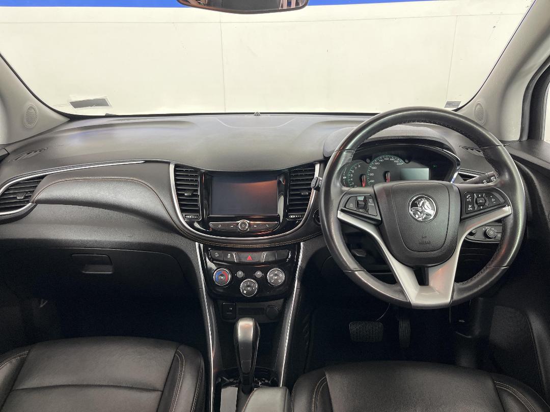 Photo '17' of Holden Trax Photo '17' of Holden Trax