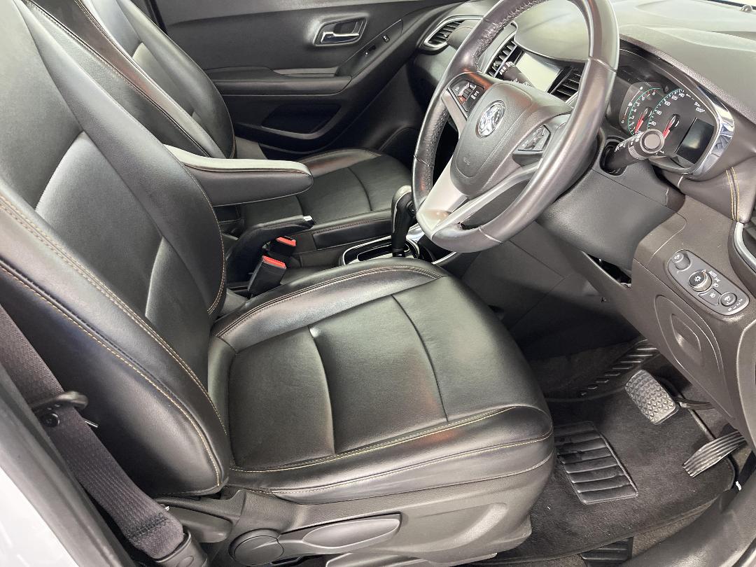 Photo '16' of Holden Trax Photo '16' of Holden Trax