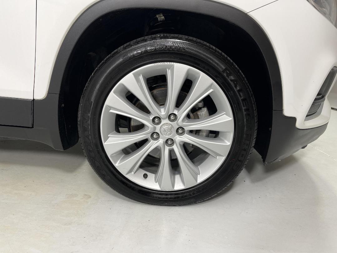 Photo '9' of Holden Trax Photo '9' of Holden Trax