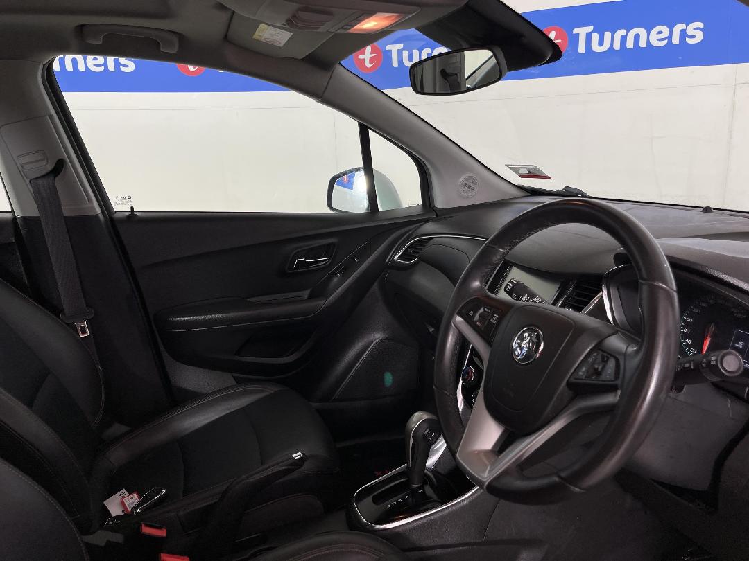 Photo '16' of Holden Trax