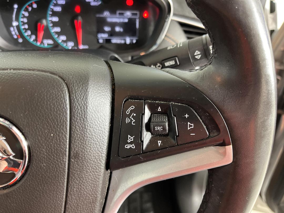 Photo '25' of Holden Trax