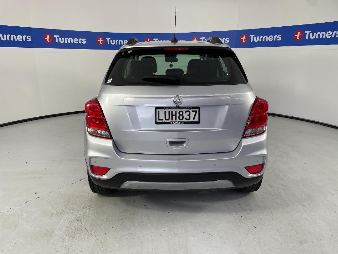 Photo '6' of Holden Trax