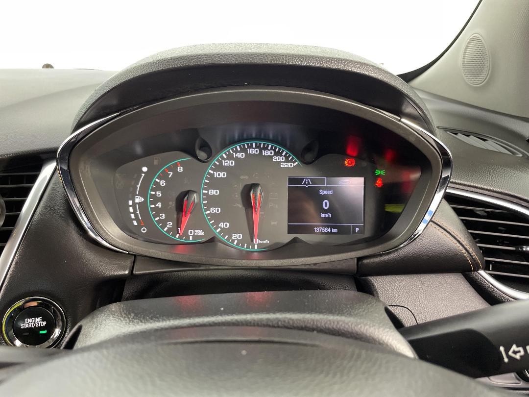 Photo '21' of Holden Trax