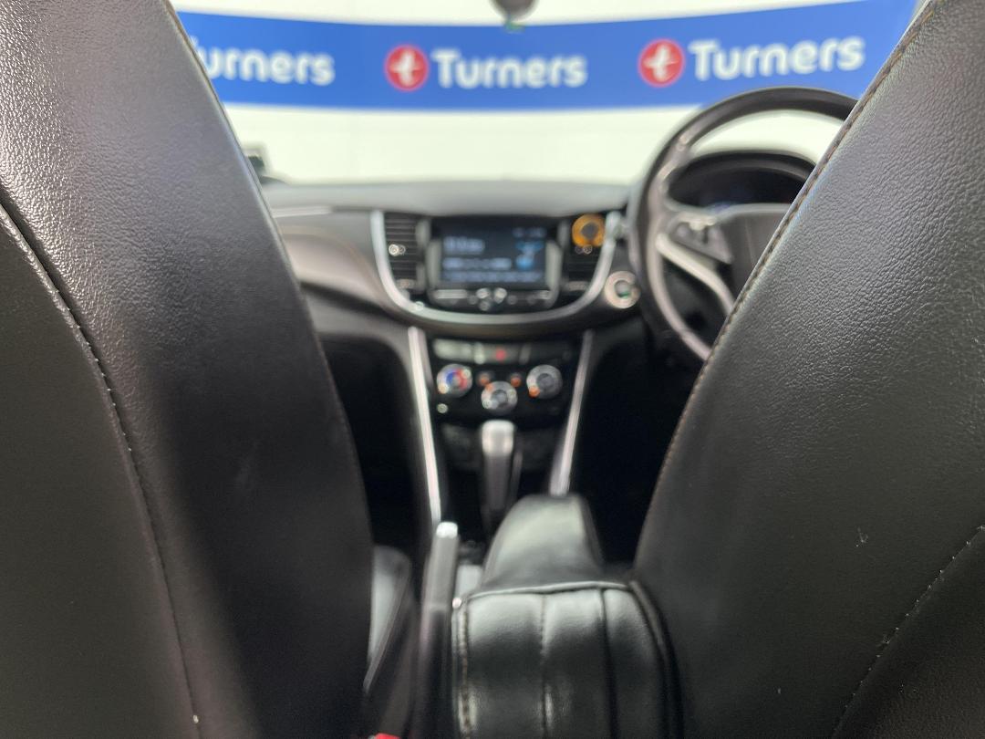 Photo '18' of Holden Trax