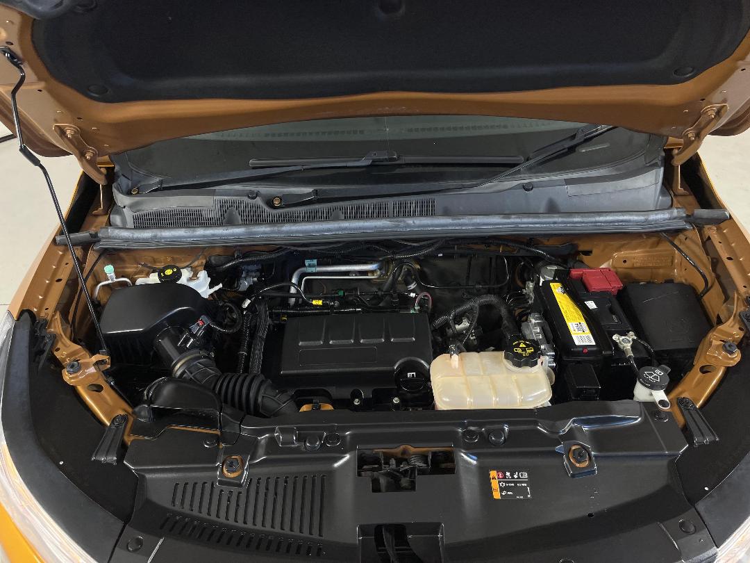 Photo '13' of Holden Trax