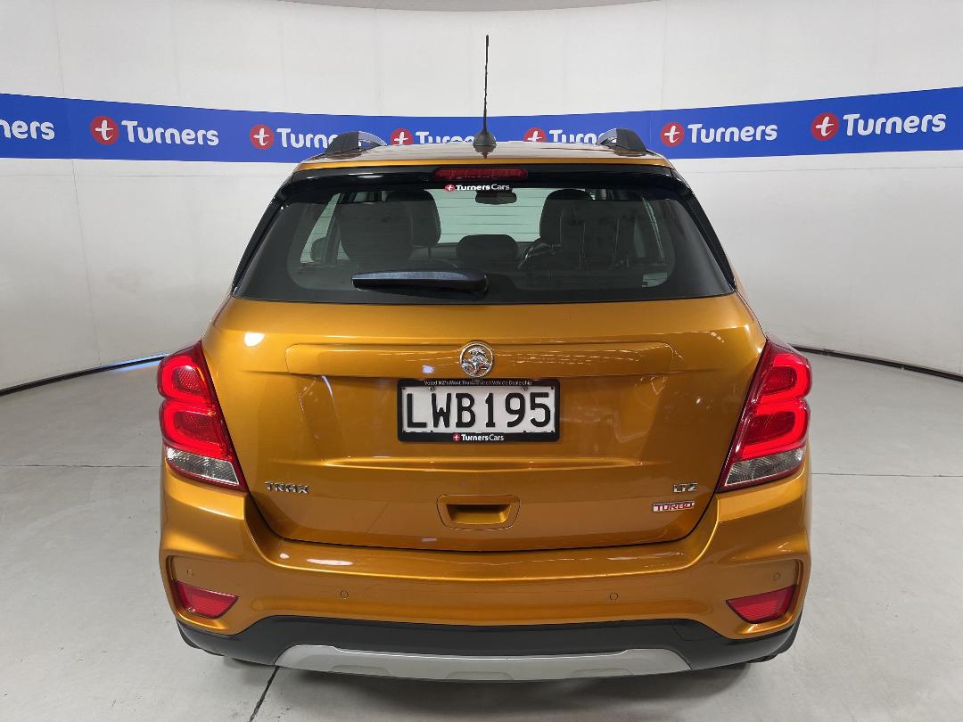 Photo '6' of Holden Trax