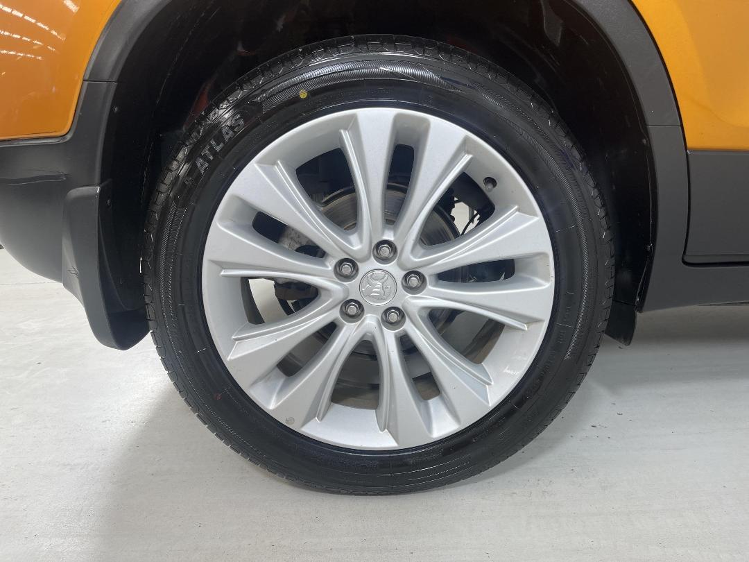 Photo '12' of Holden Trax