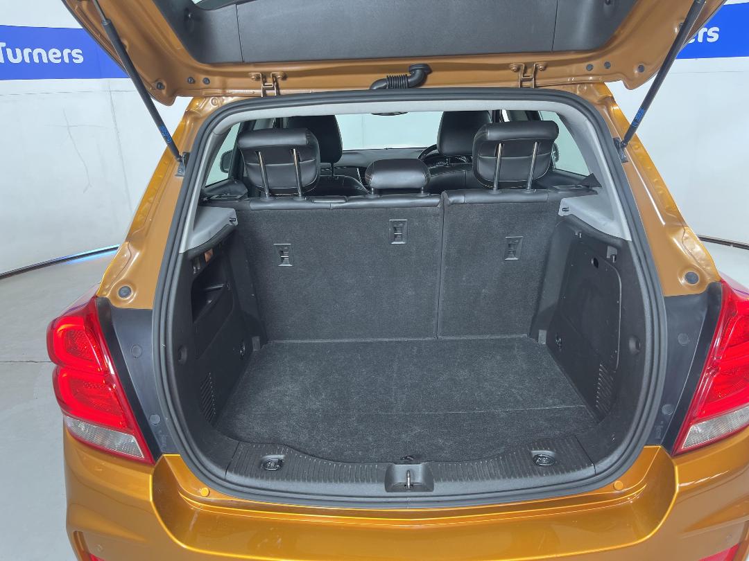 Photo '14' of Holden Trax