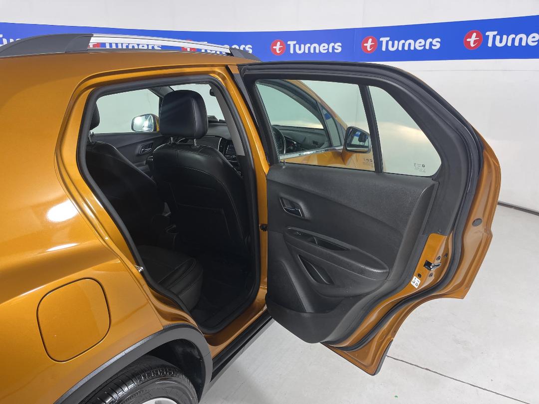 Photo '19' of Holden Trax