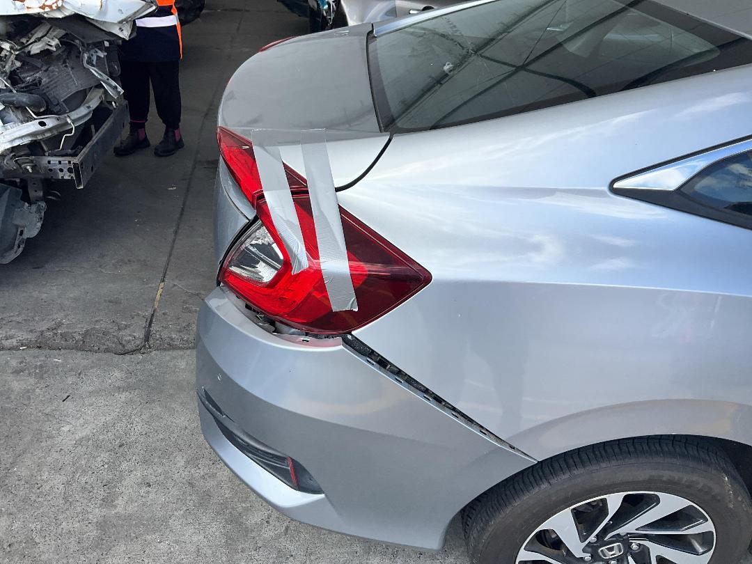 Photo '13' of Honda Civic SX