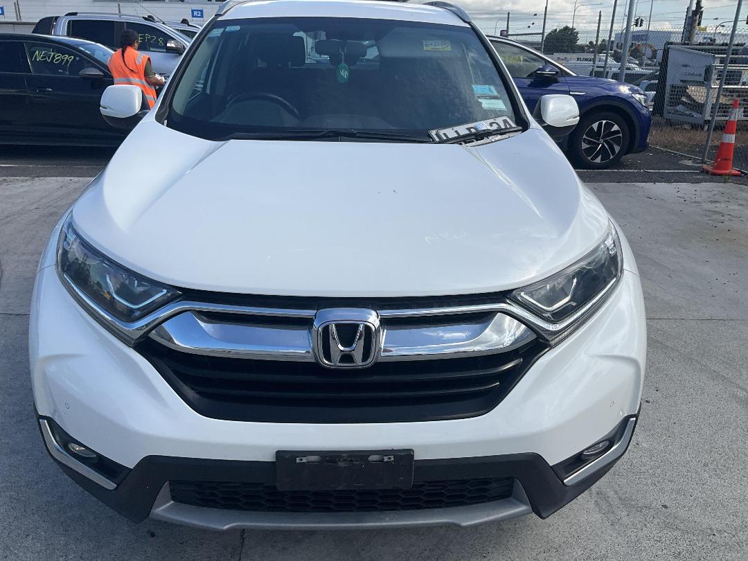 Photo '2' of Honda CRV 2WD Touring Photo '2' of Honda CRV 2WD Touring