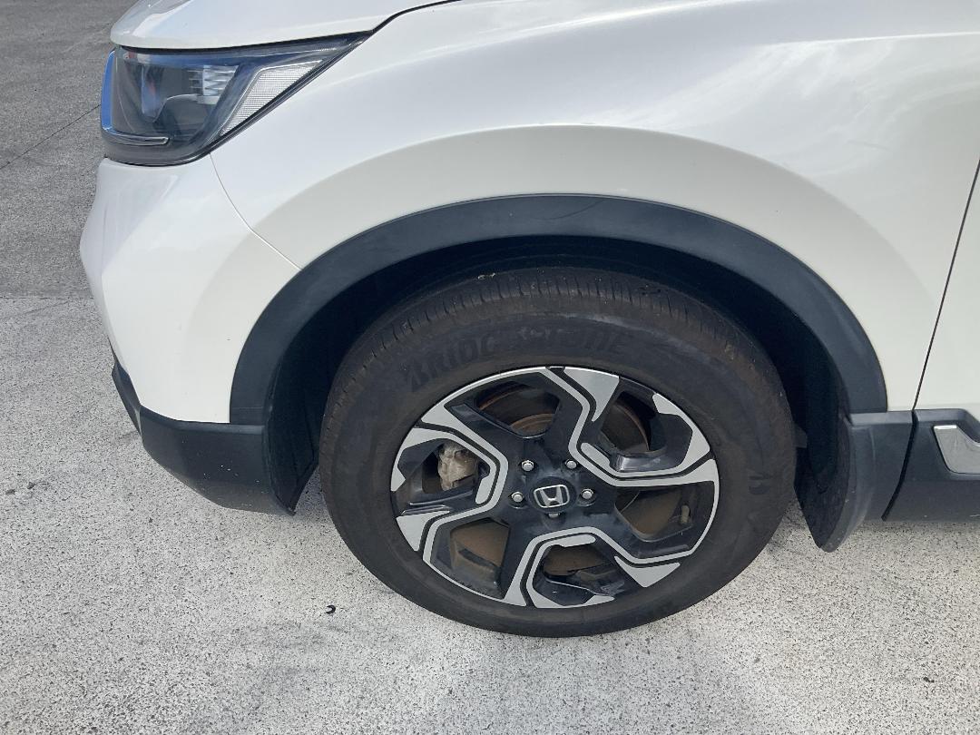 Photo '19' of Honda CRV 2WD Touring Photo '19' of Honda CRV 2WD Touring