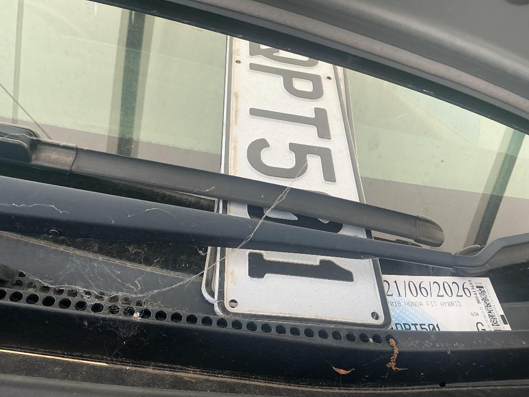 Photo '25' of Honda FIT Hybrid