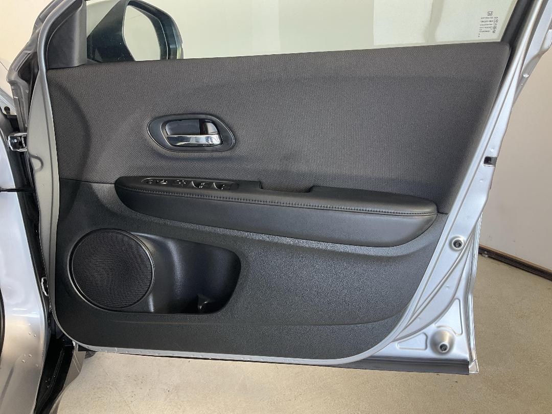 Photo '15' of Honda HR-V