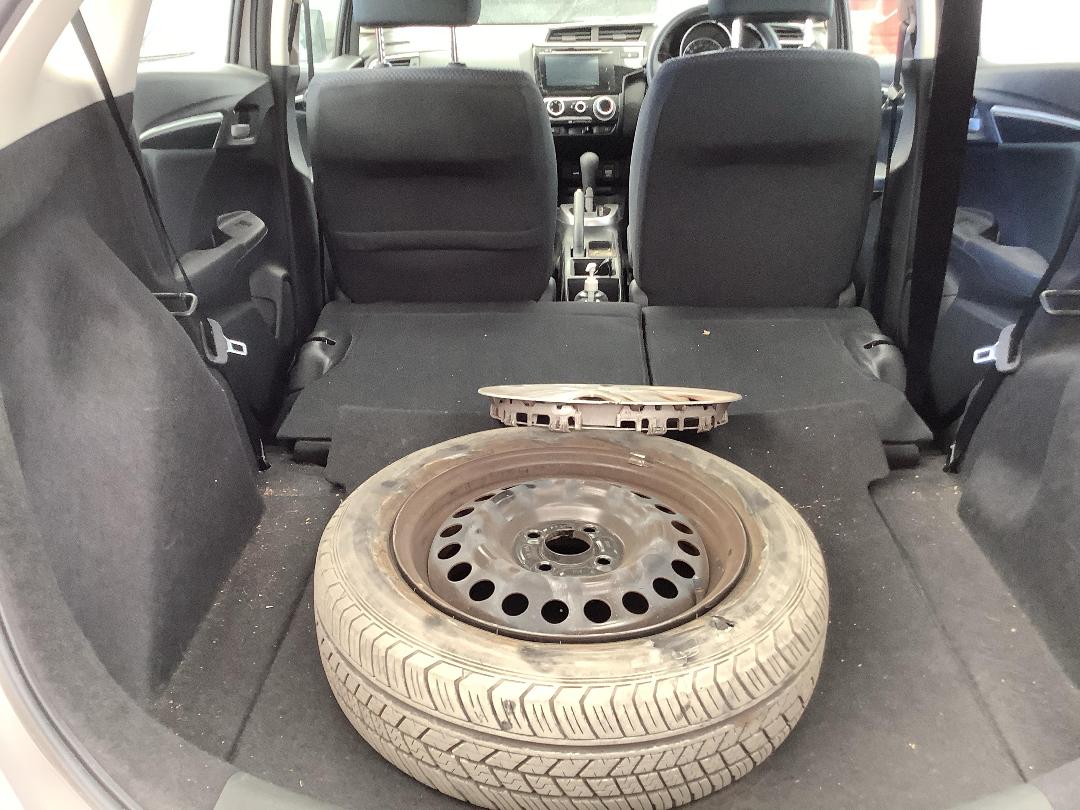 Photo '7' of Honda Jazz S Photo '7' of Honda Jazz S