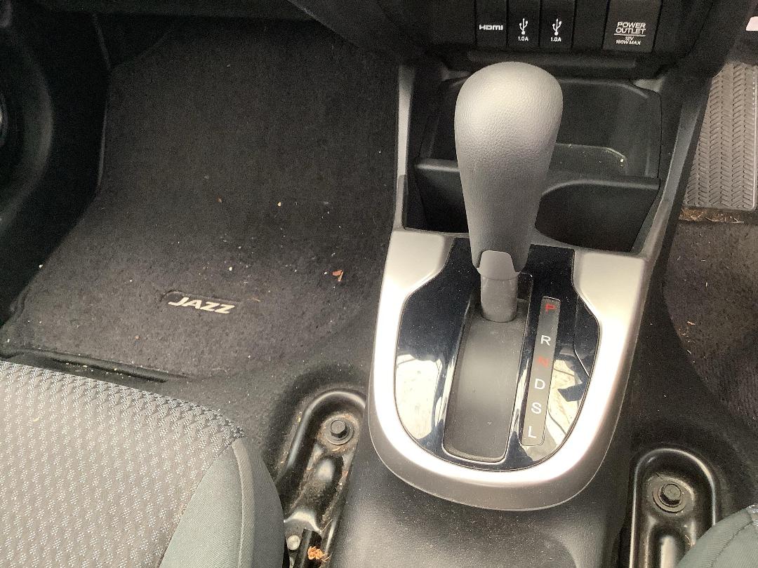 Photo '16' of Honda Jazz S Photo '16' of Honda Jazz S