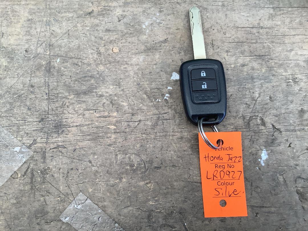 Photo '18' of Honda Jazz S Photo '18' of Honda Jazz S