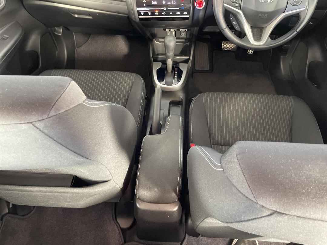 Photo '18' of Honda Jazz Photo '18' of Honda Jazz