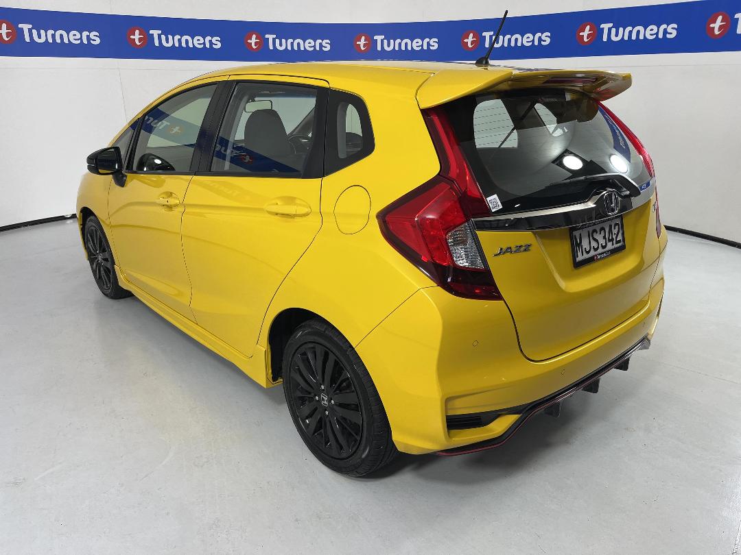 Photo '5' of Honda Jazz Photo '5' of Honda Jazz