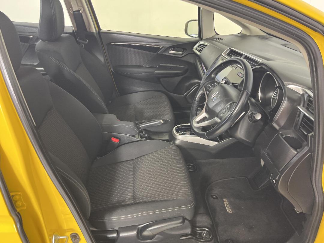 Photo '16' of Honda Jazz Photo '16' of Honda Jazz