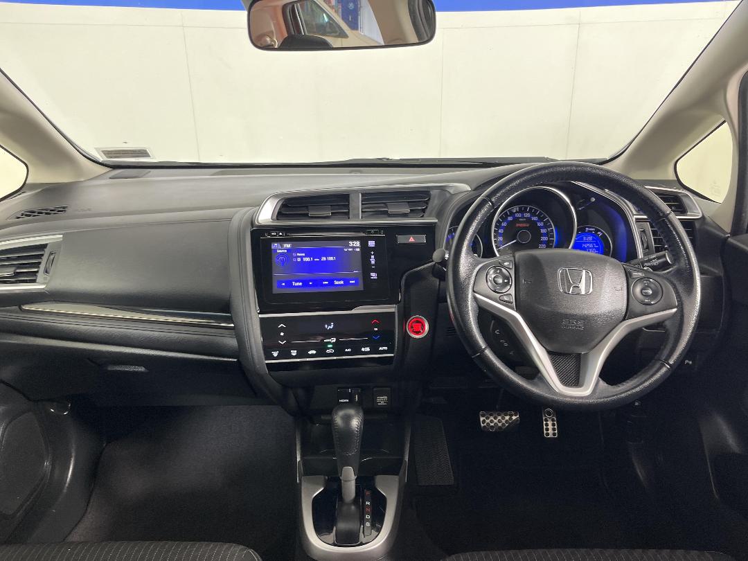 Photo '17' of Honda Jazz Photo '17' of Honda Jazz