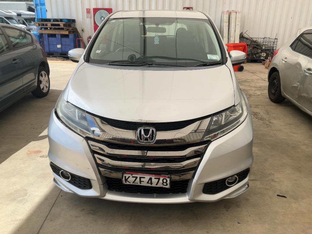 Photo '2' of Honda Odyssey S