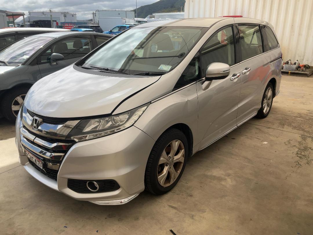 Photo '3' of Honda Odyssey S