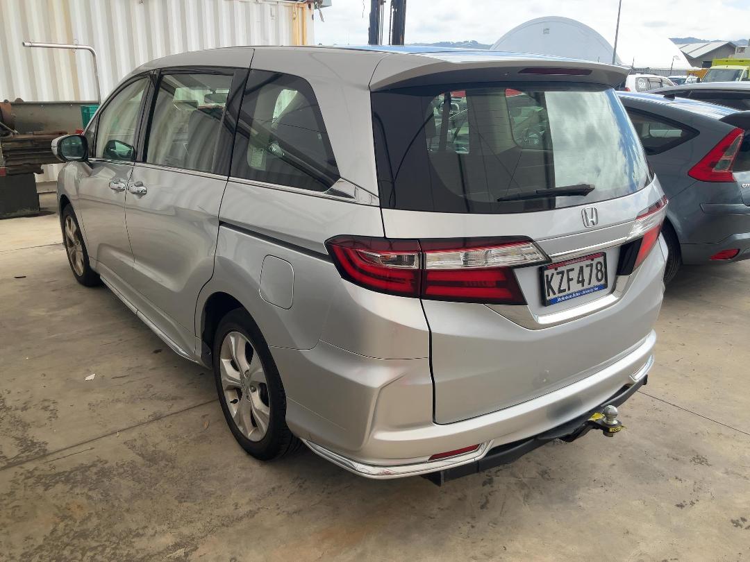 Photo '4' of Honda Odyssey S