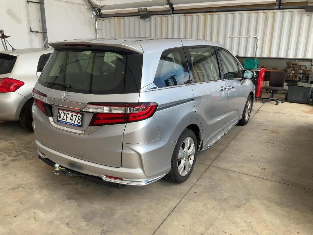 Photo '6' of Honda Odyssey S