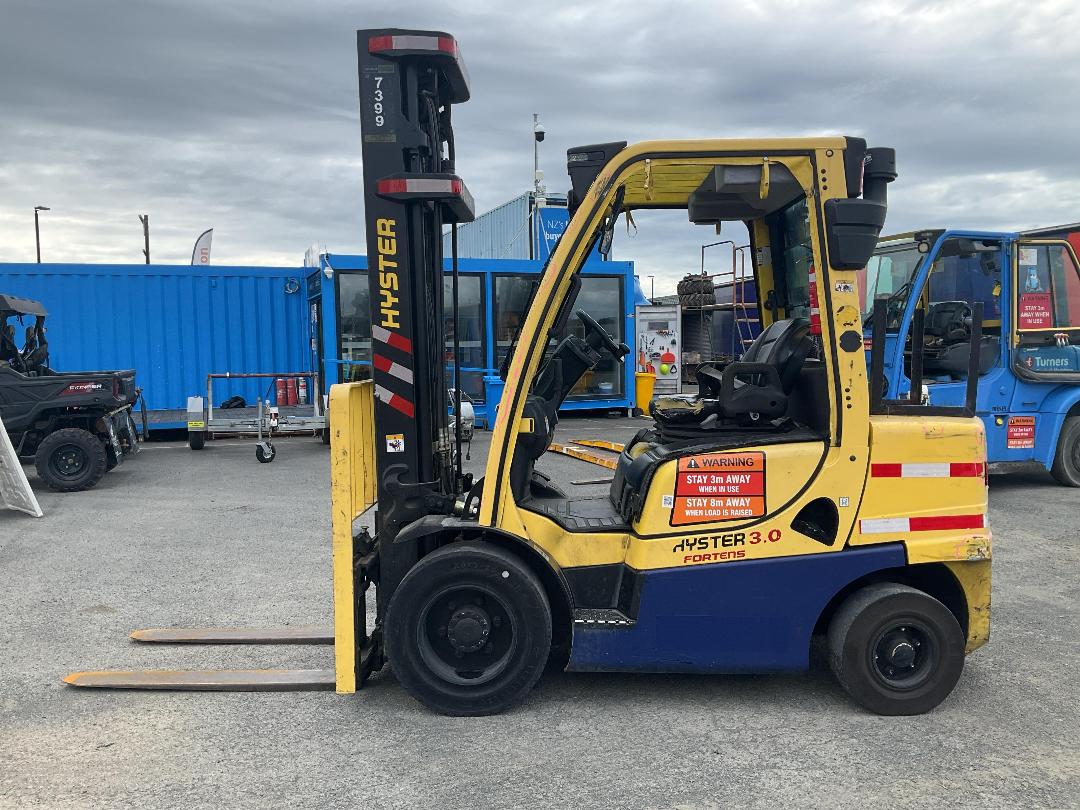 Photo '6' of Hyster H 3.0 FT Forklift