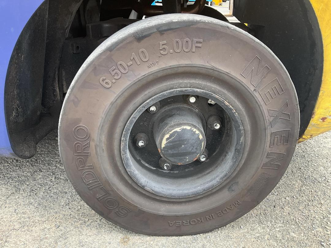 Photo '29' of Hyster H 3.0 FT Forklift