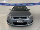 Thumbnail '2' of Hyundai Accent