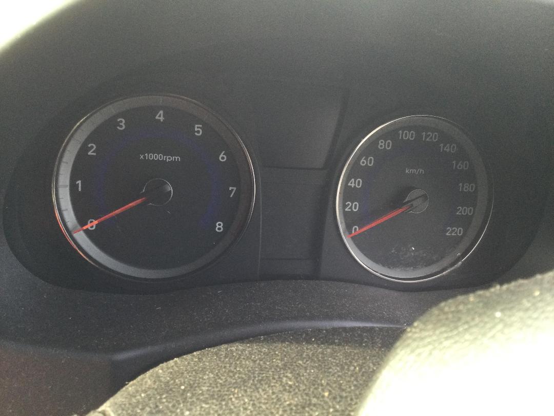 Photo '13' of Hyundai Accent