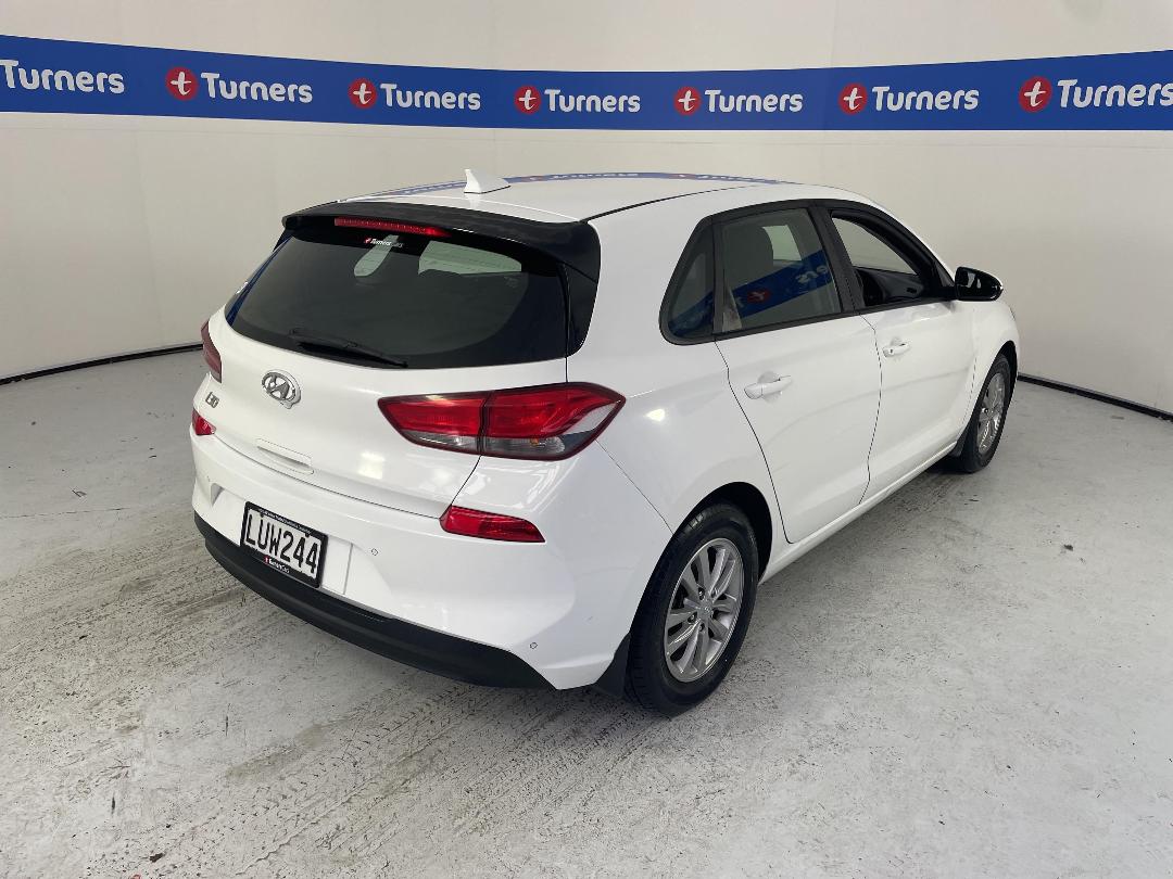 Photo '7' of Hyundai I30 Photo '7' of Hyundai I30