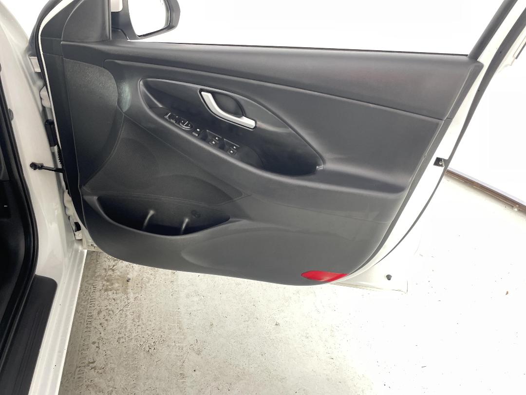 Photo '15' of Hyundai I30