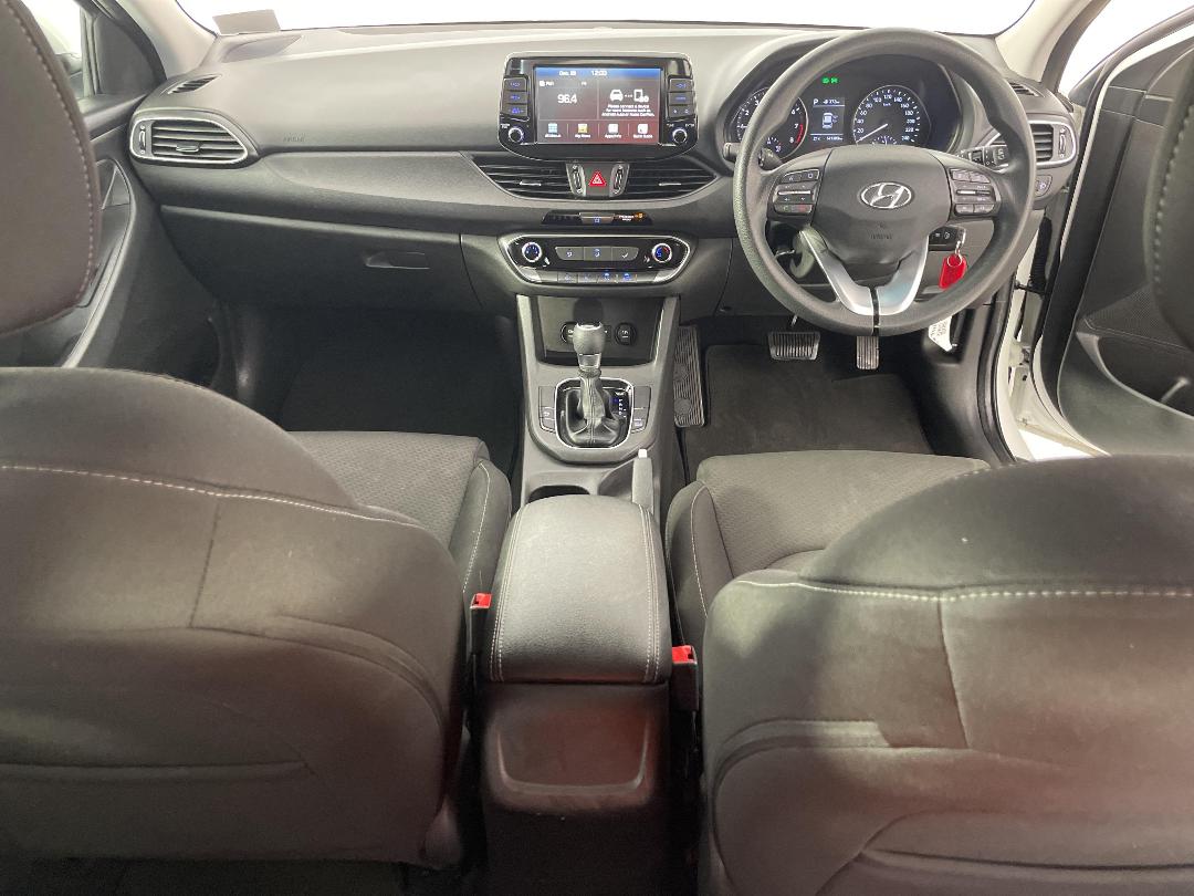 Photo '18' of Hyundai I30