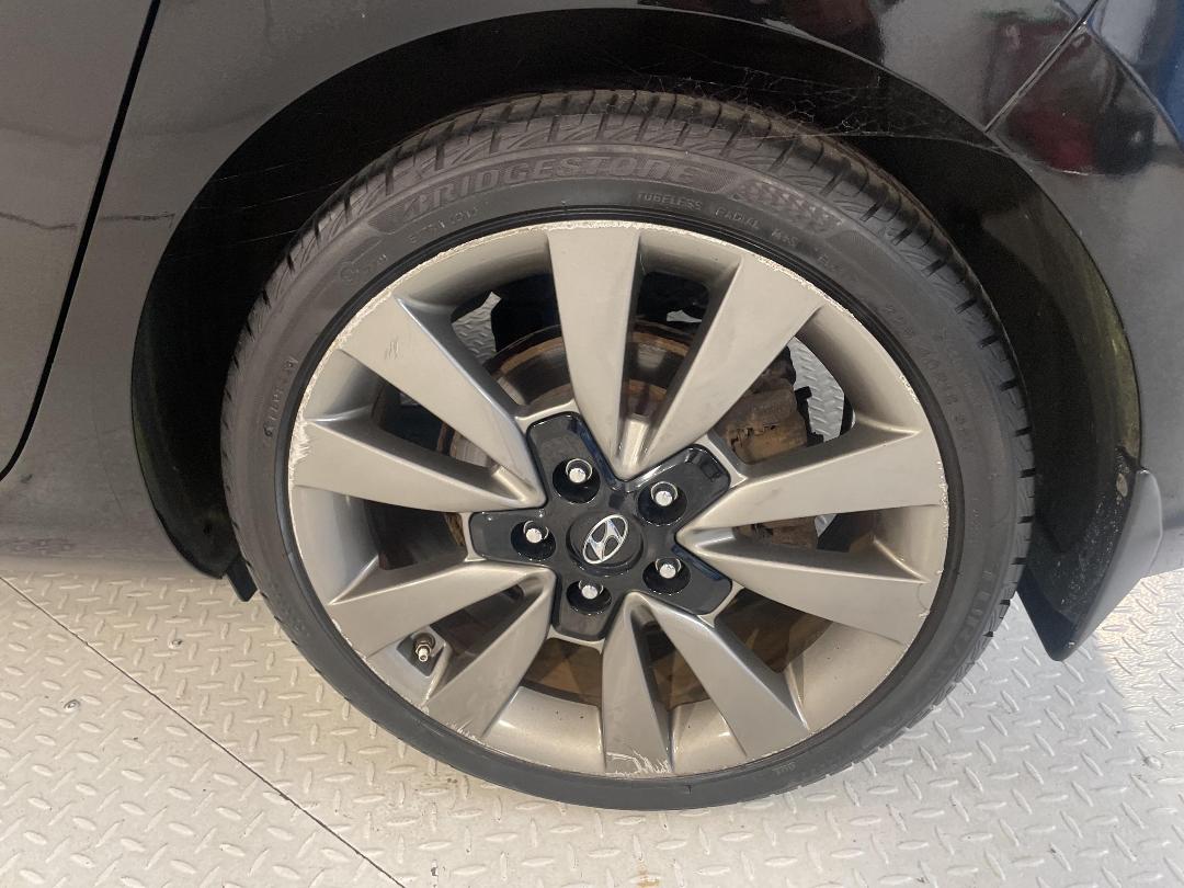 Photo '11' of Hyundai I30