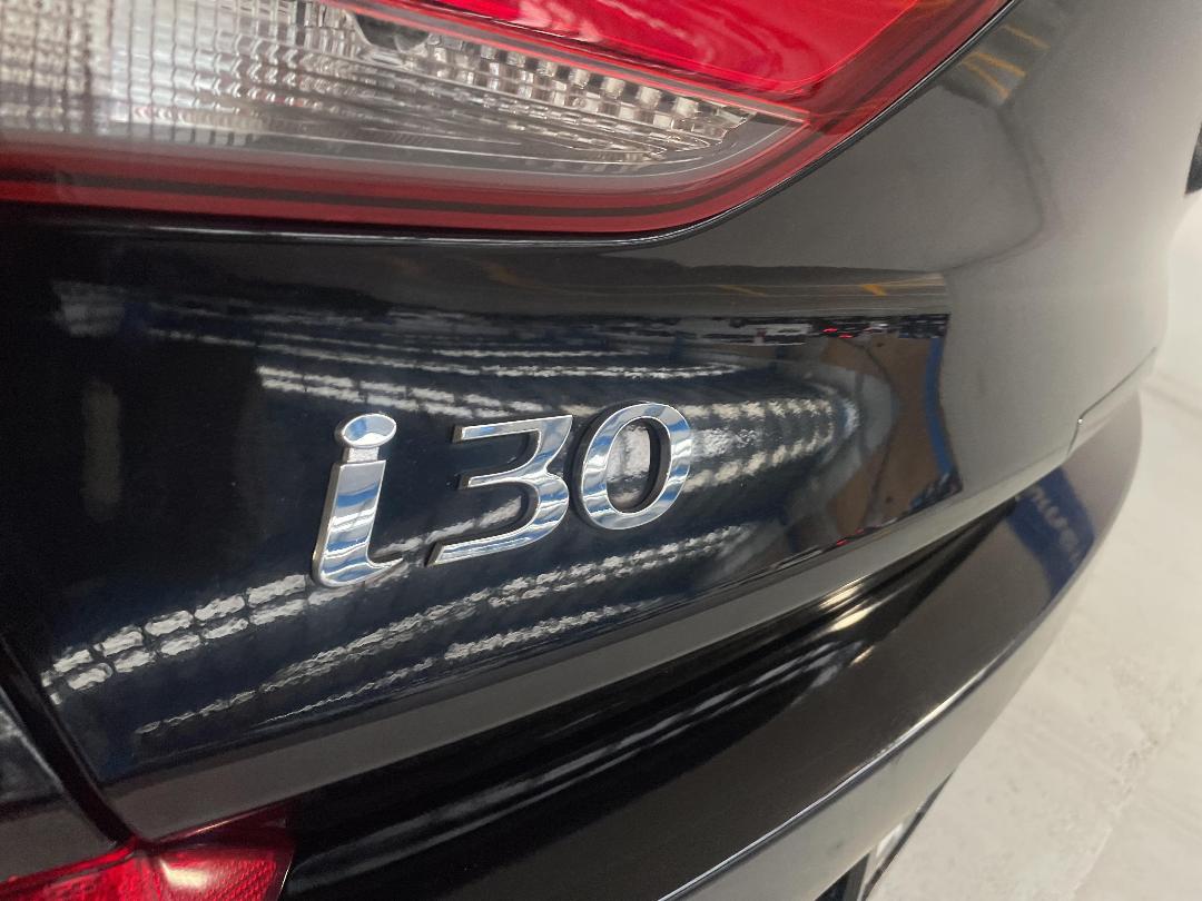 Photo '33' of Hyundai I30