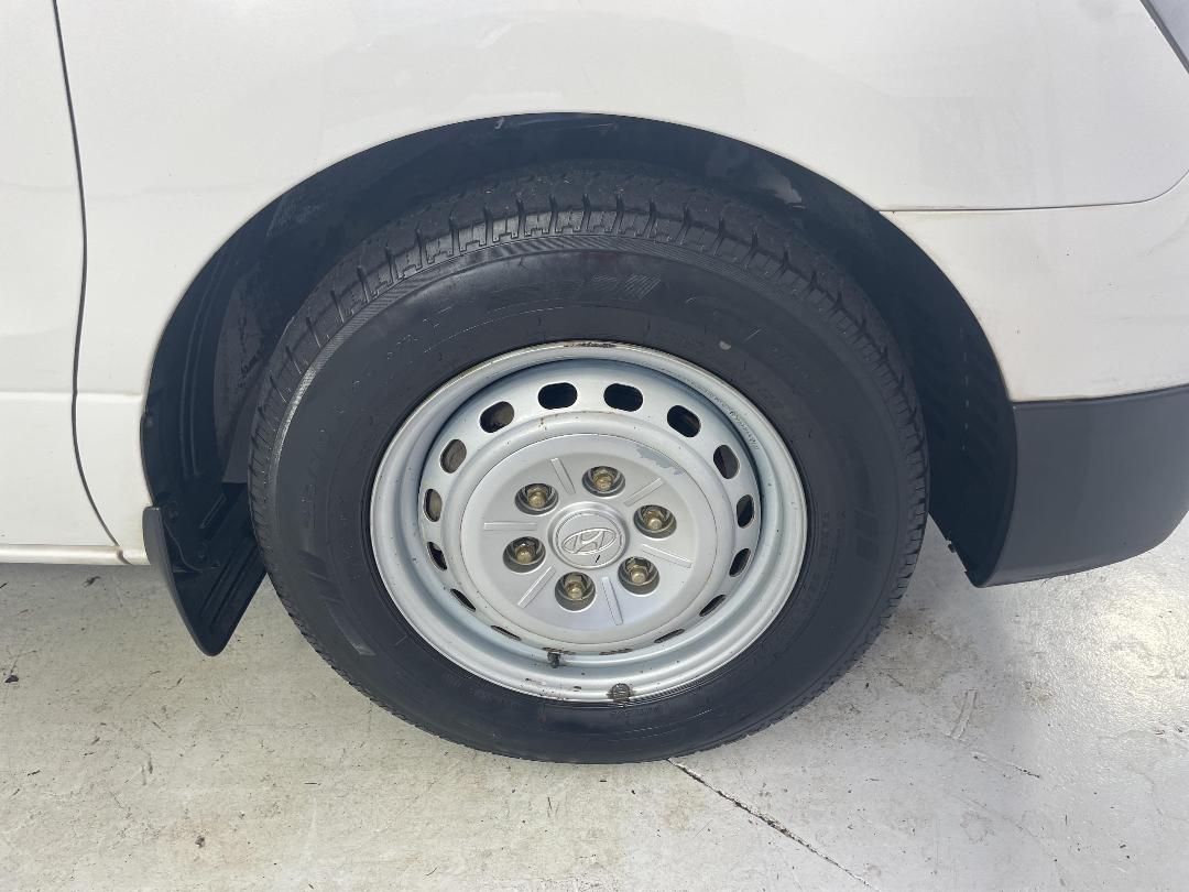 Photo '9' of Hyundai Iload Photo '9' of Hyundai Iload