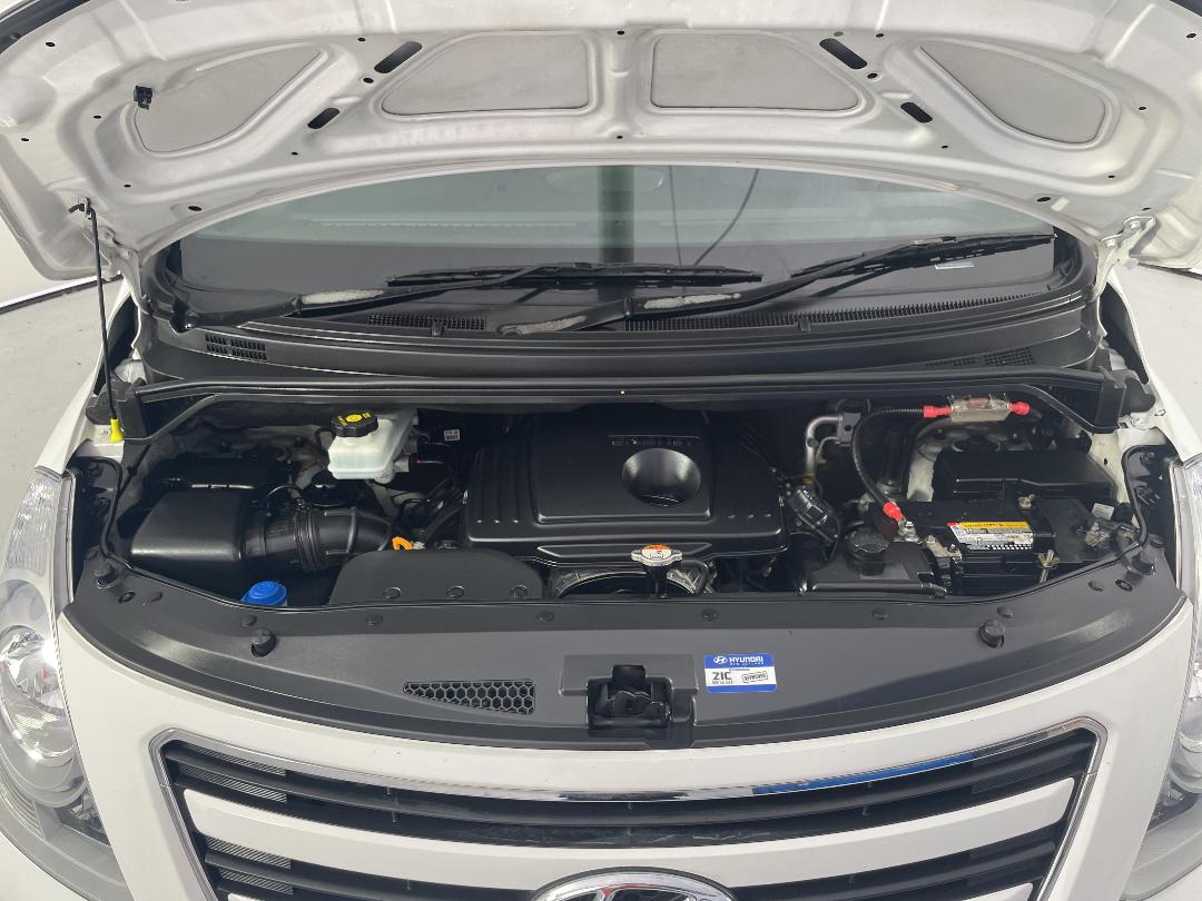 Photo '13' of Hyundai Iload Photo '13' of Hyundai Iload