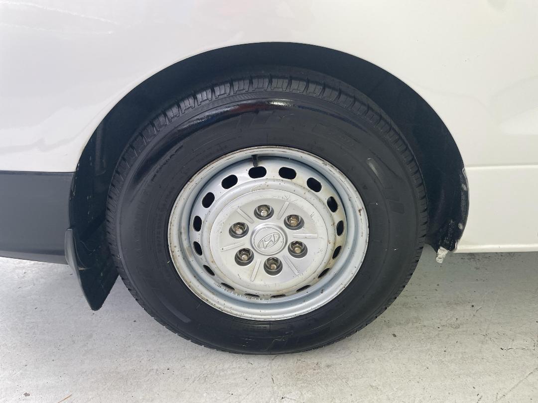 Photo '12' of Hyundai Iload Photo '12' of Hyundai Iload