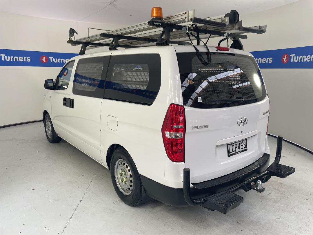 Photo '5' of Hyundai Iload Photo '5' of Hyundai Iload