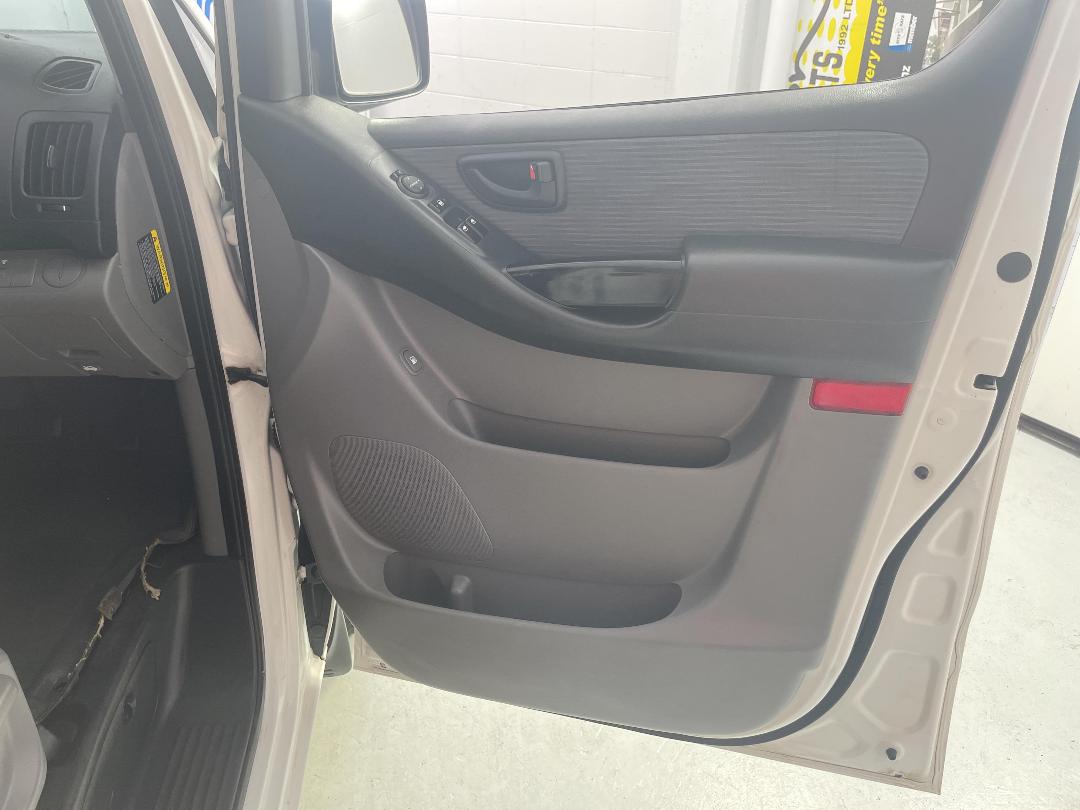 Photo '15' of Hyundai Iload Photo '15' of Hyundai Iload