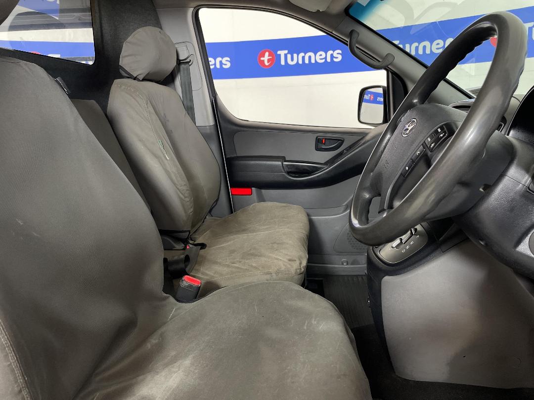 Photo '16' of Hyundai Iload Photo '16' of Hyundai Iload