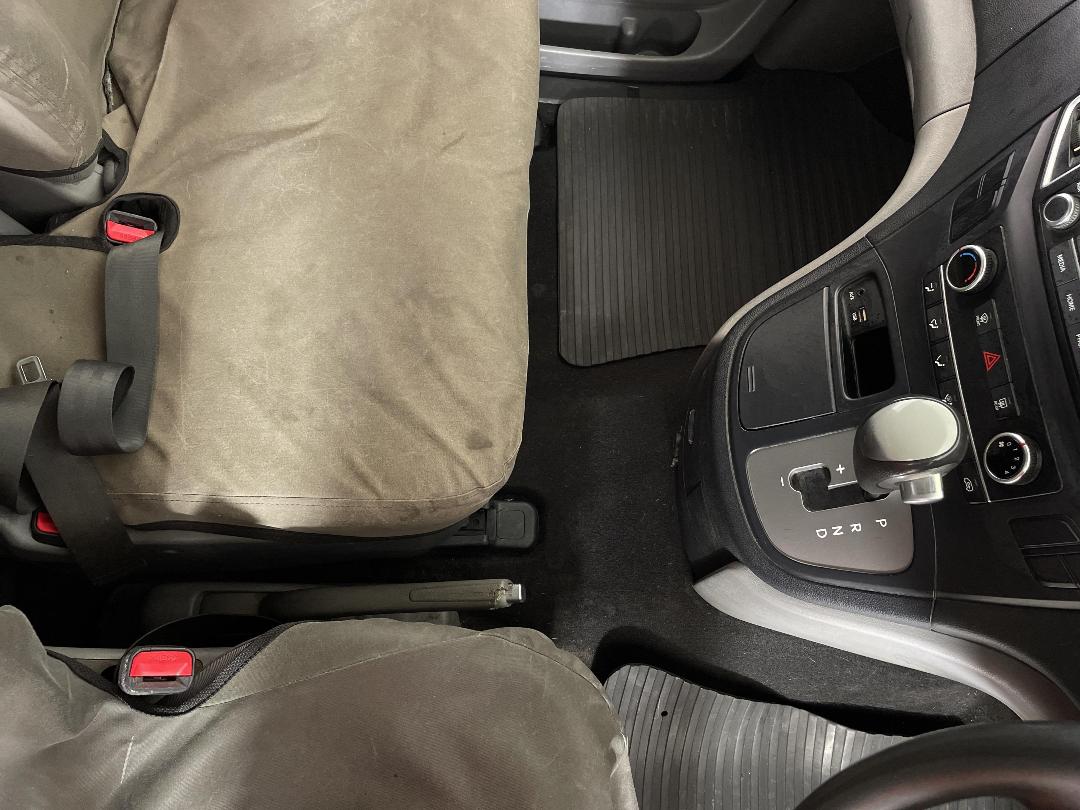 Photo '18' of Hyundai Iload Photo '18' of Hyundai Iload